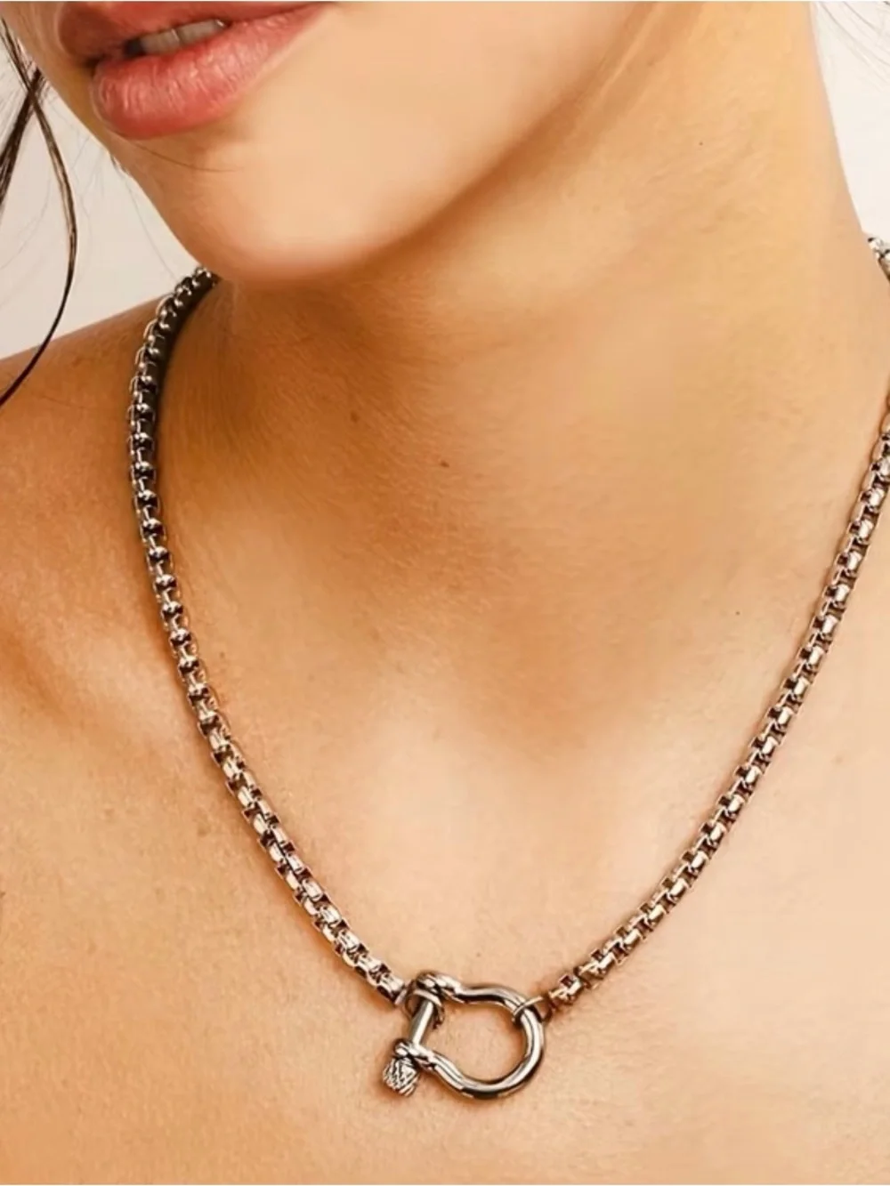 Western Horseshoe Necklace Silver Color Chain Necklace 0113
